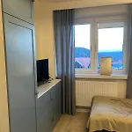 Emzetka Appartamento