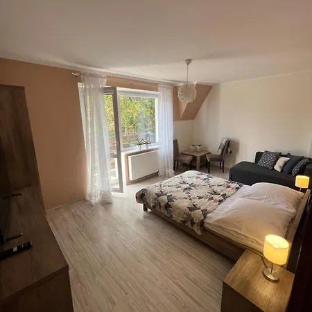 Emzetka Apartmán