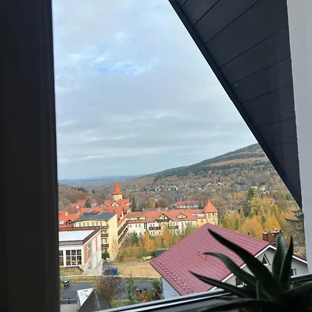 Emzetka Apartmán *